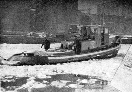 eendracht-5-01Tijdens de strenge winter van 1956 werd de Eendracht 5 ingezet als ijsbreker op de Zaan - Foto: Archief De Eendracht