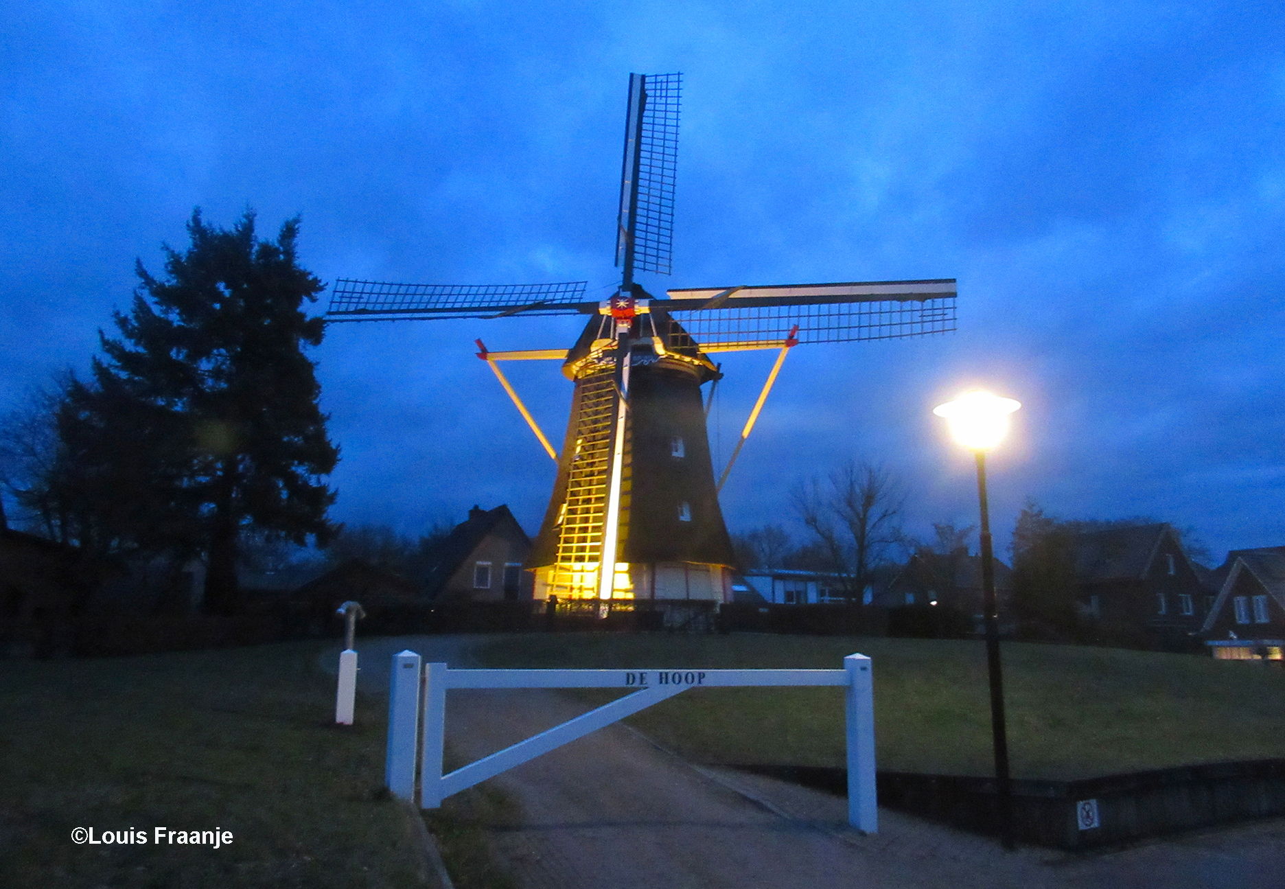 Lunterse molen 'De Hoop' in de schijnwerpers - Foto: ©Louis Fraanje